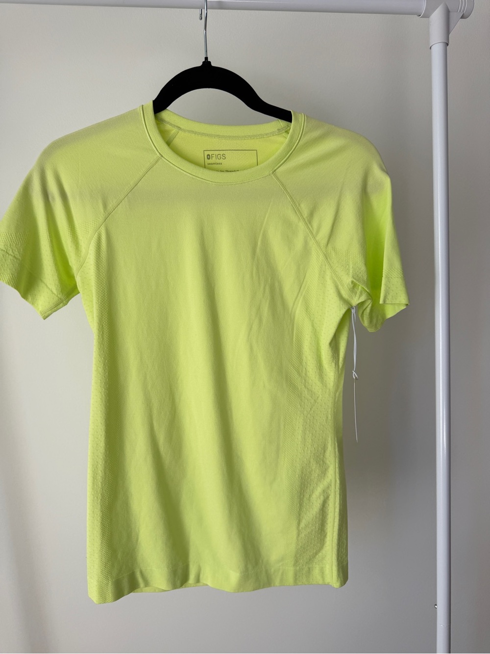 Figs scrub top S